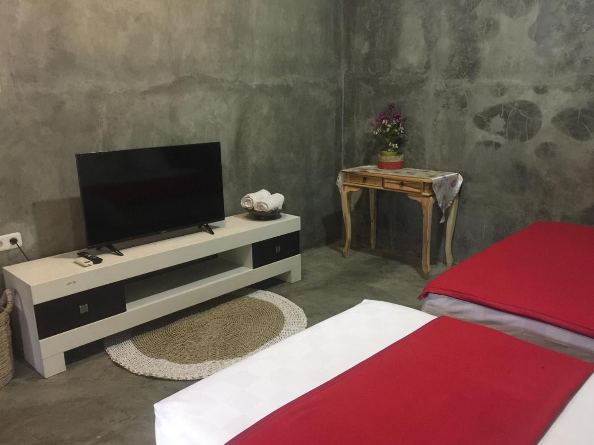 Watukarung Ristu Homestay Kalak Экстерьер фото