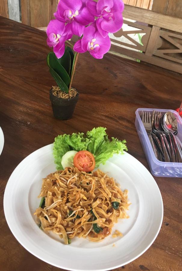 Watukarung Ristu Homestay Kalak Экстерьер фото
